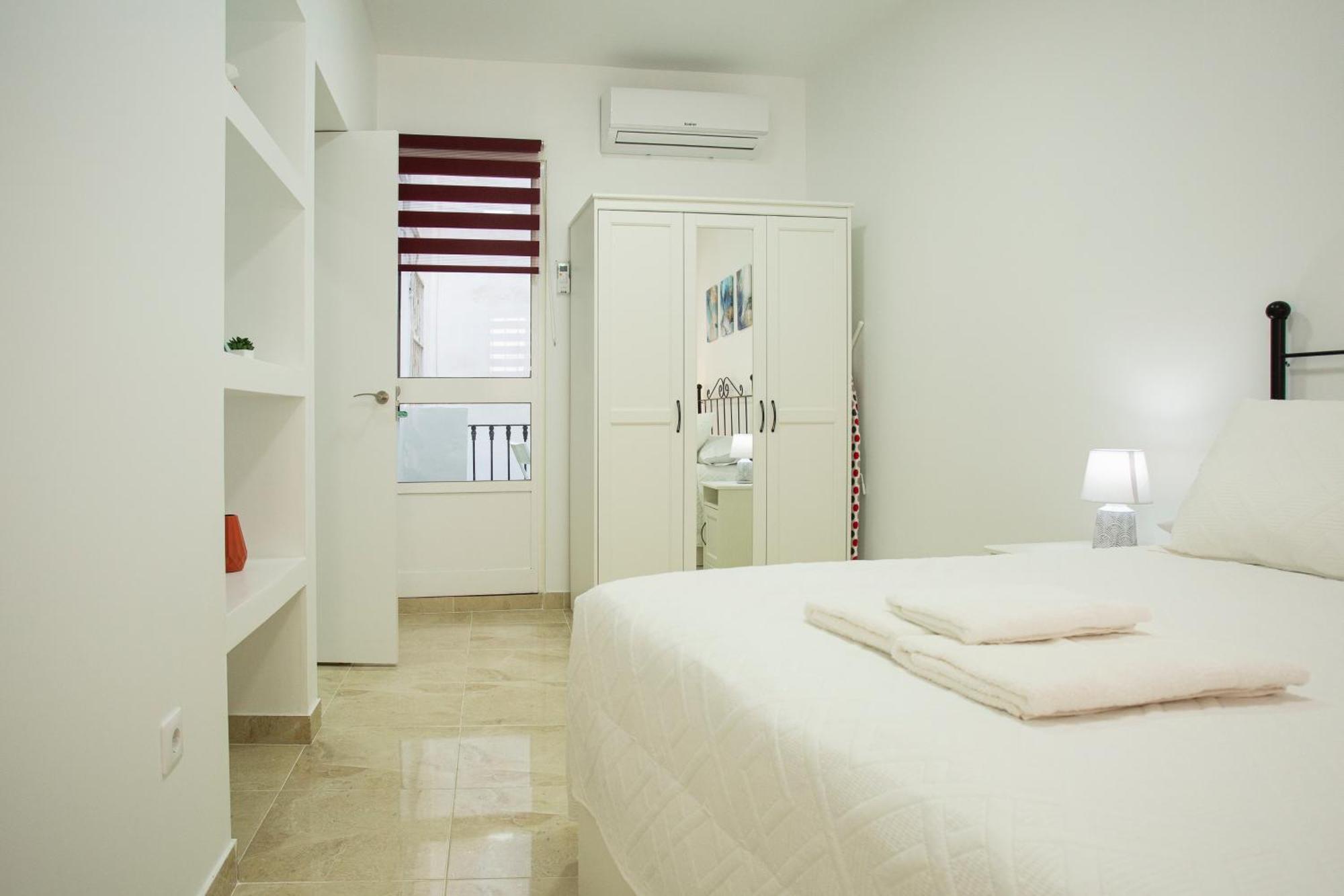 Wish Suite Amparo De Sevilla Sevilha Exterior foto